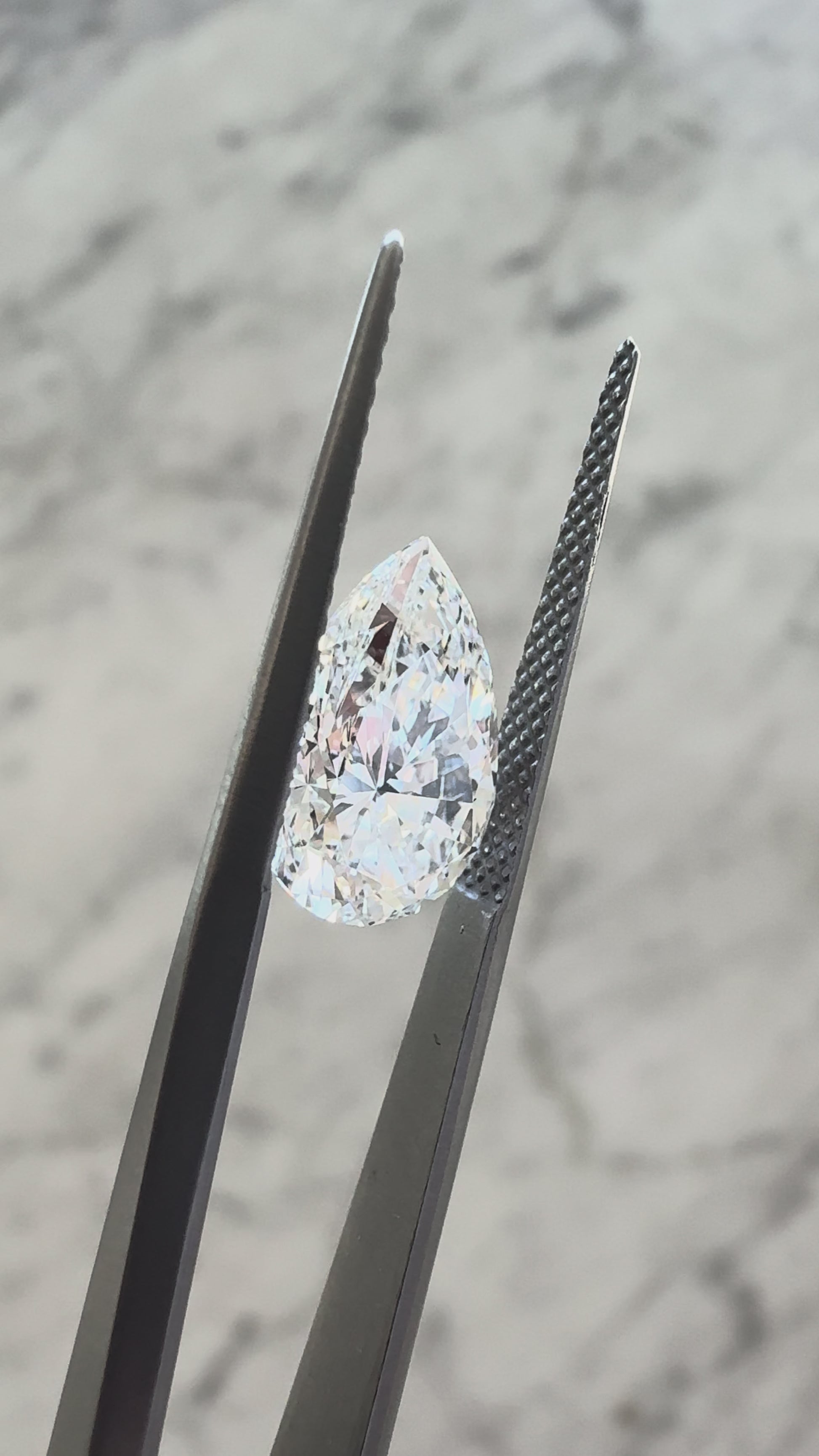 Pear | 3.09ct E VS1 | 1.50 ratio | IGI Certified LG771622091