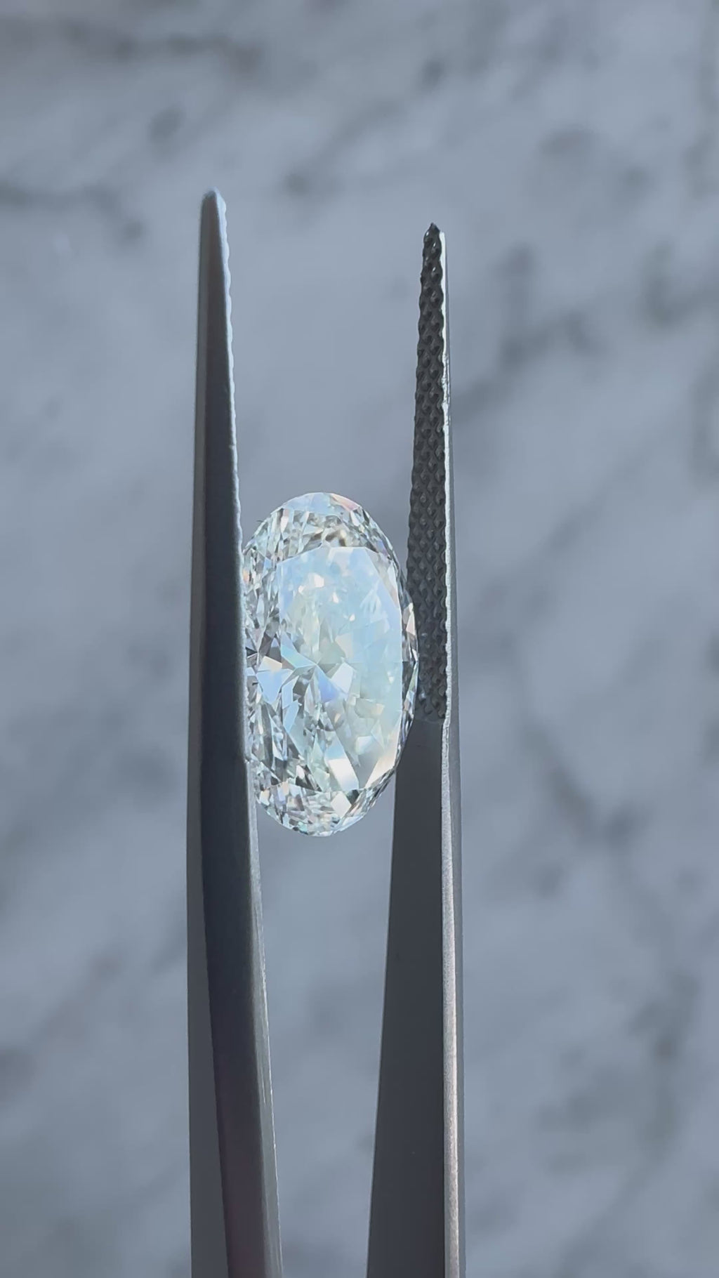 Oval | 3.6ct F VS1 | 1.51 ratio | IGI Certified LG723591549 | OV360