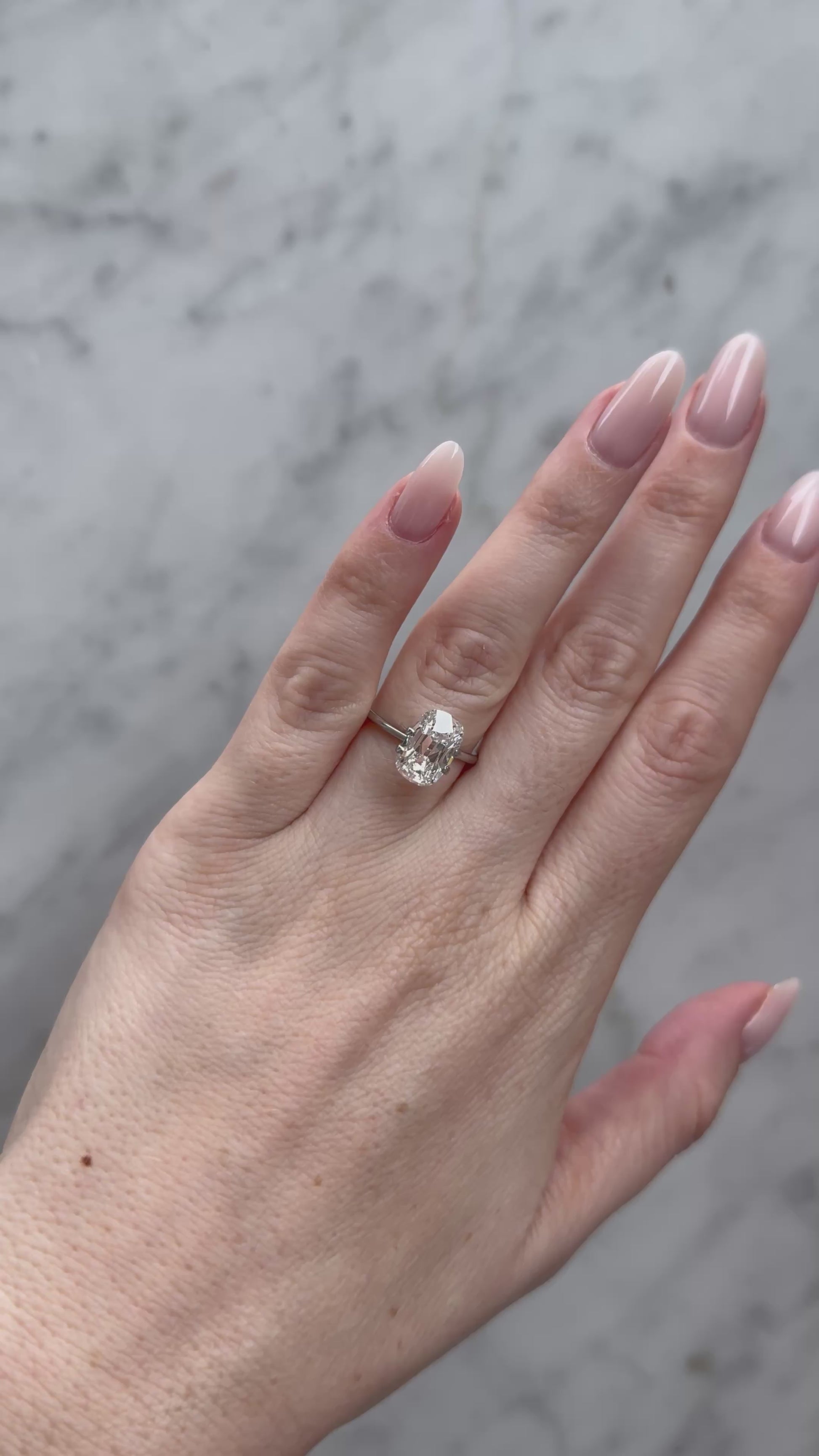 Old Mine Cushion | 3.08ct D VS1 | 1.52 ratio | LG741521845 | OM308