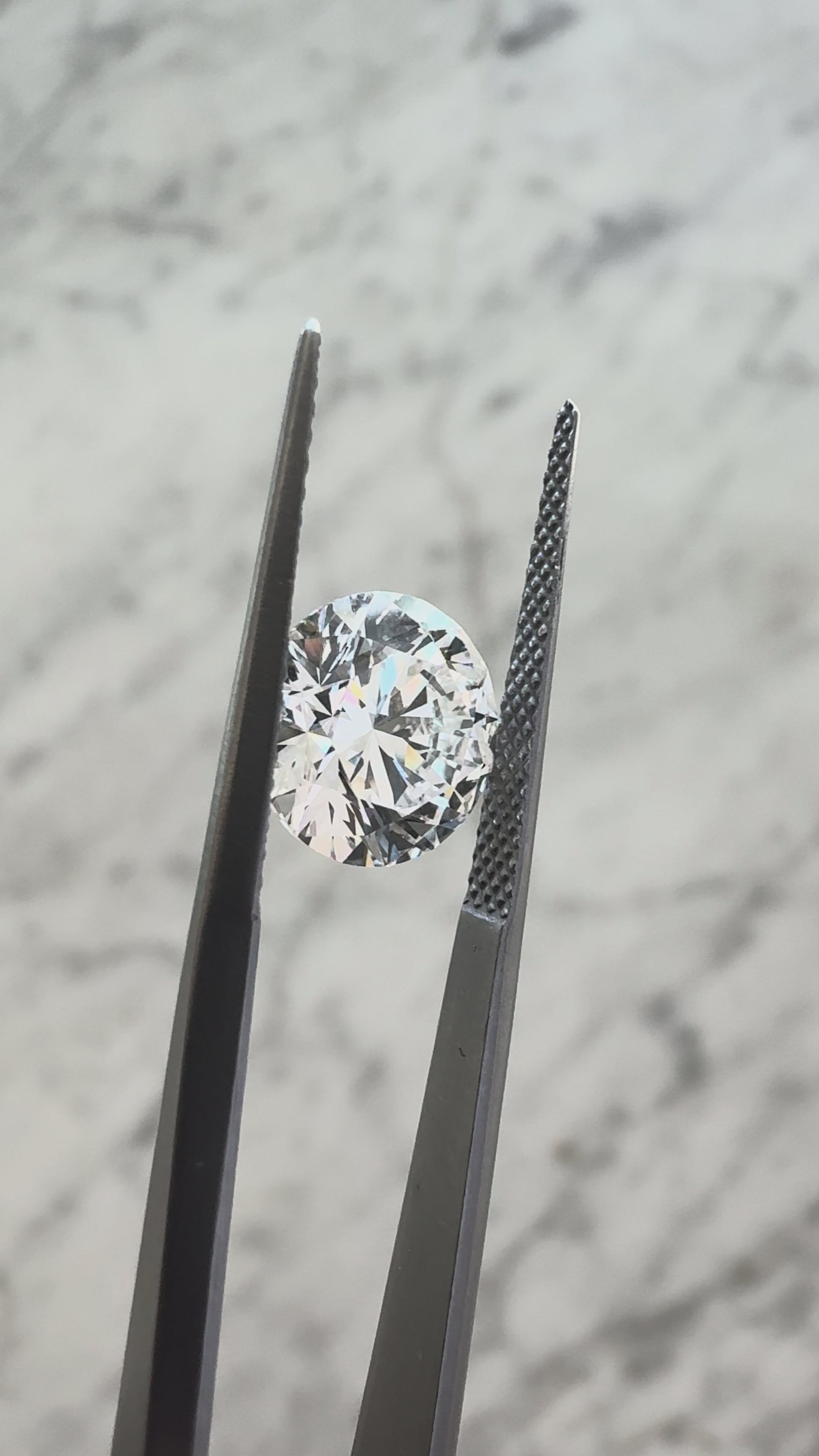 Round | 3.21ct E VS1 | IGI Certified 793648410