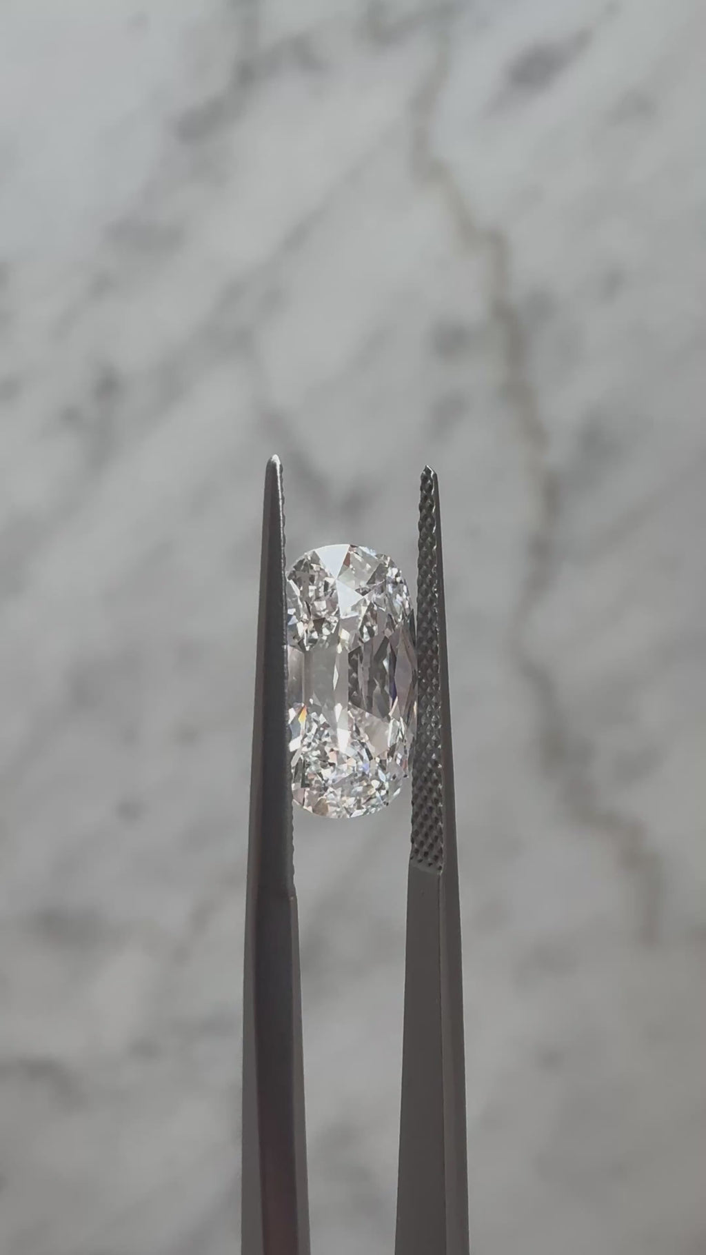 Old Mine Cushion | 3.04ct D VS2 | 1.7 ratio | LG743501858 | OM304