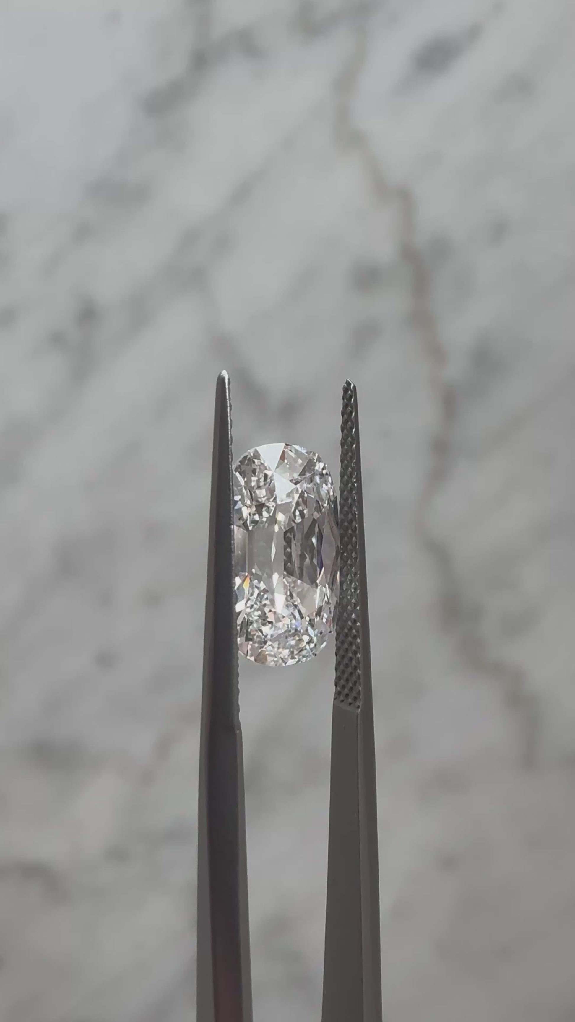 Old Mine Cushion | 3.04ct D VS2 | 1.7 ratio | LG743501858 | OM304