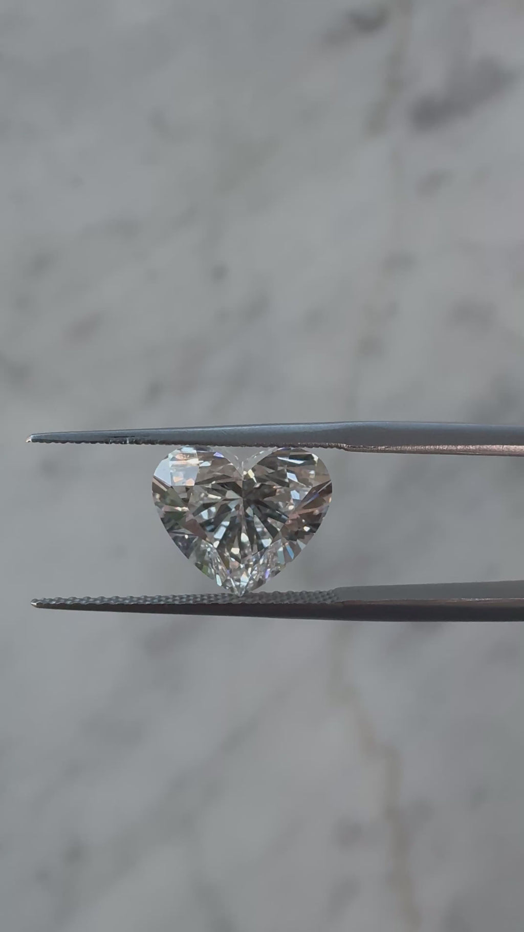 Heart | 3.56ct E VS1 | 1.16 ratio | IGI Certified LG705543229 | HT356