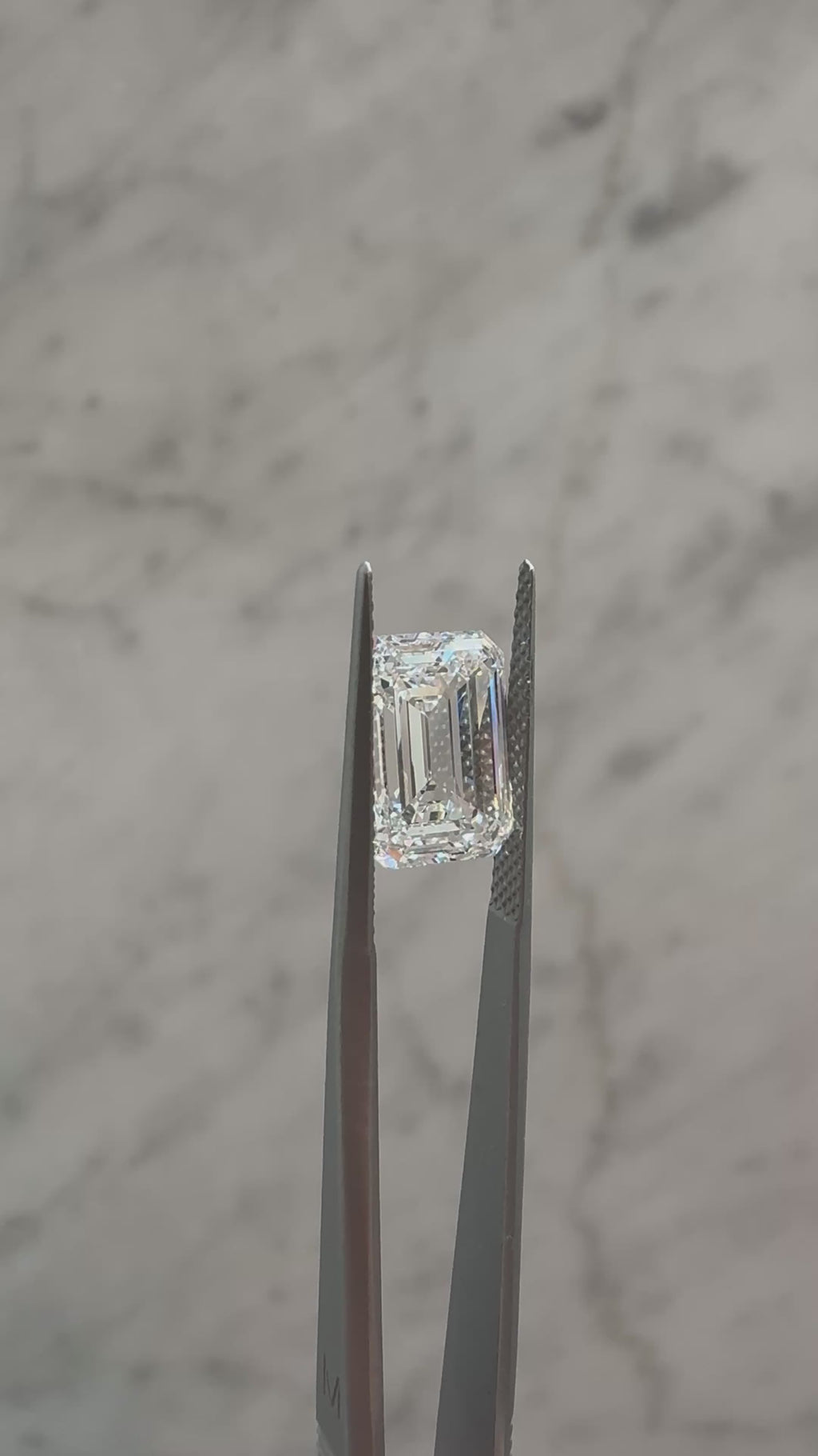 Emerald | 5.01ct F VS1 | 1.40 ratio | IGI Certified 629497726