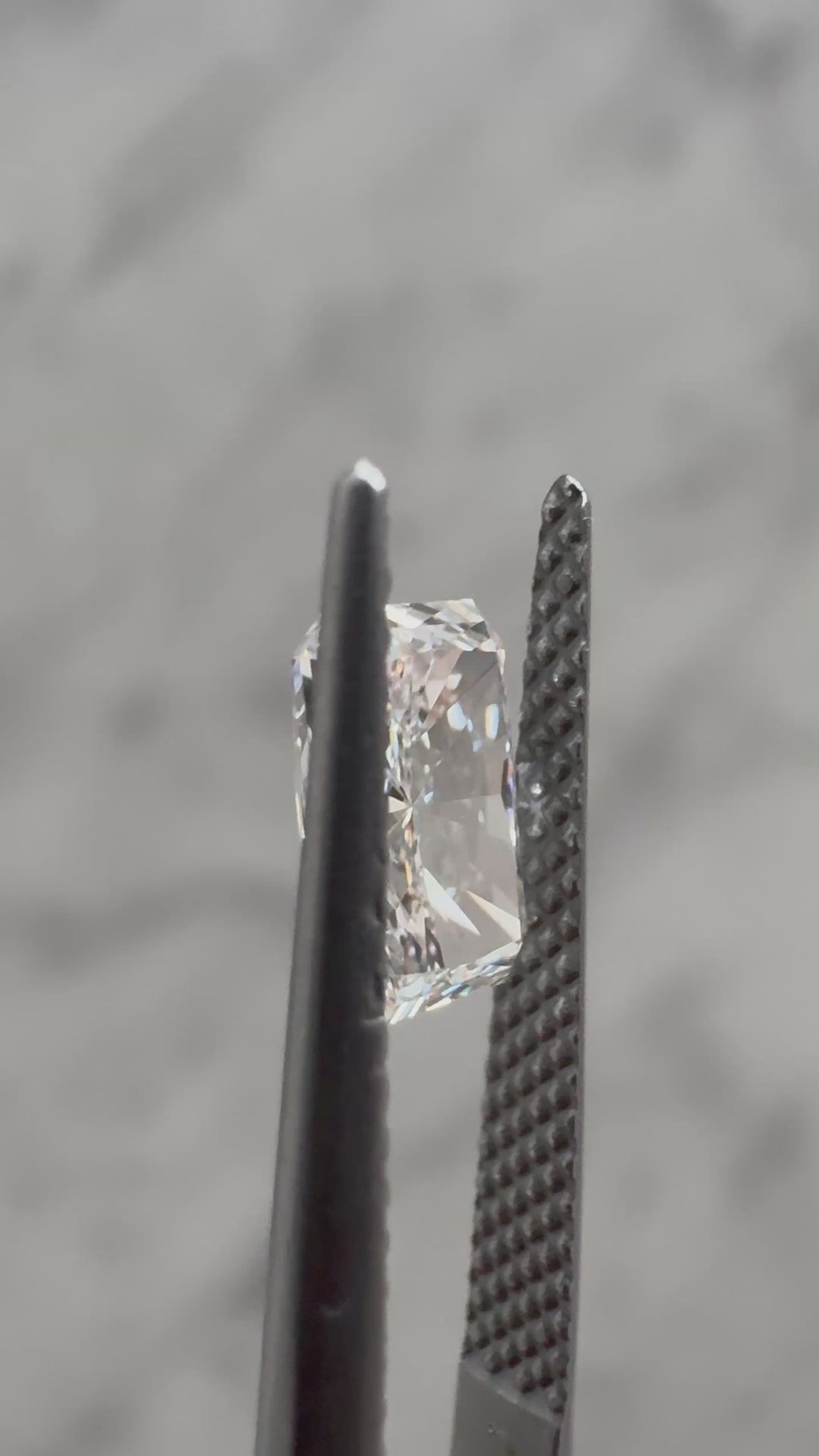 1ct Radiant | G VS2 | Founder's Pick