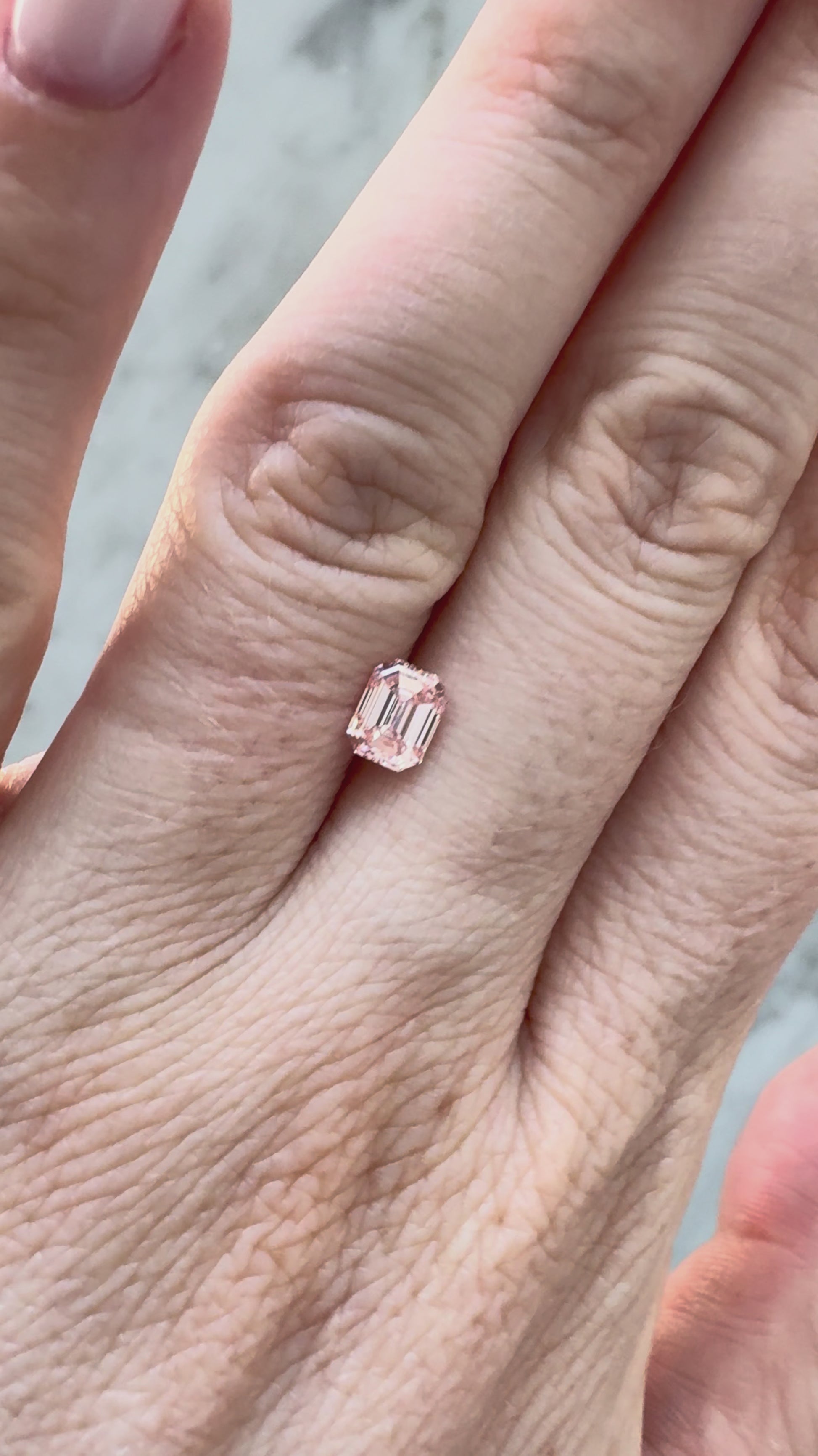 Emerald | 0.86ct Fancy Intense Pink VS3 | 1.26 ratio | IGI Certified 640442441